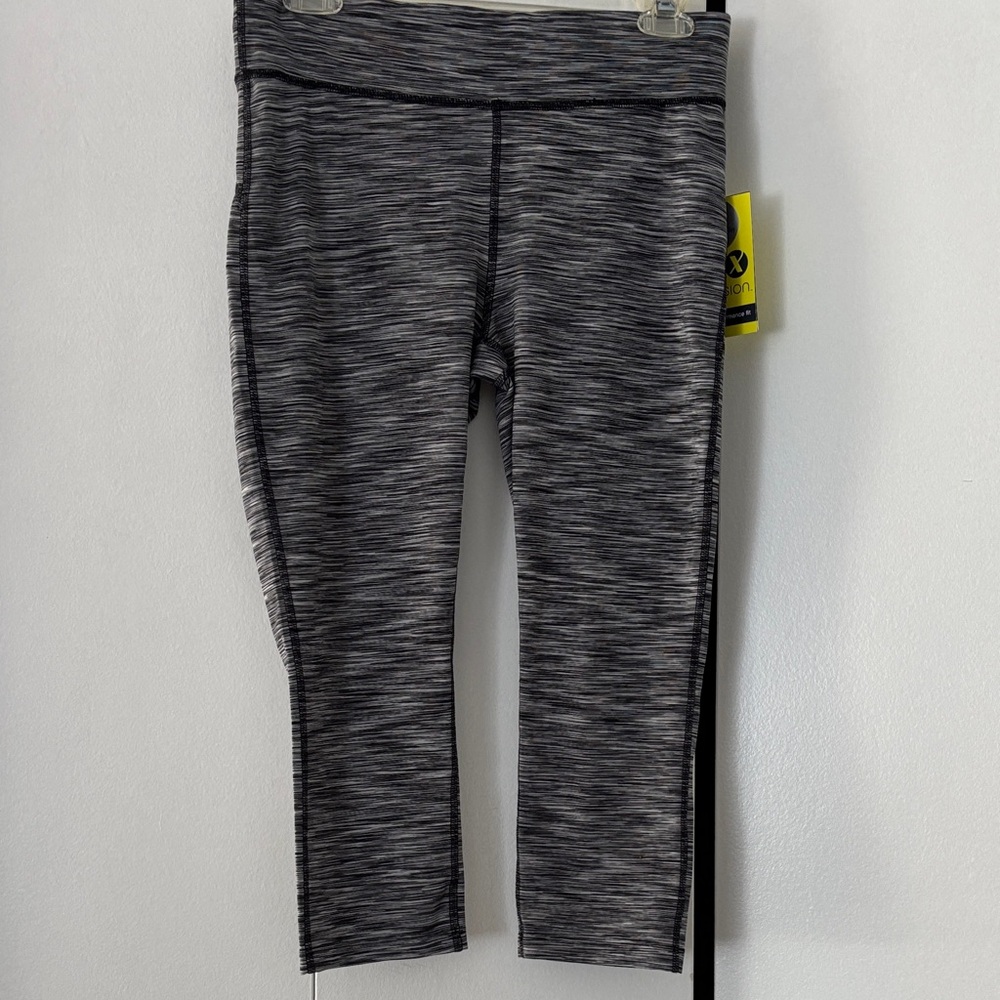 Xersion Black and Gray Women’s Compression Leggings